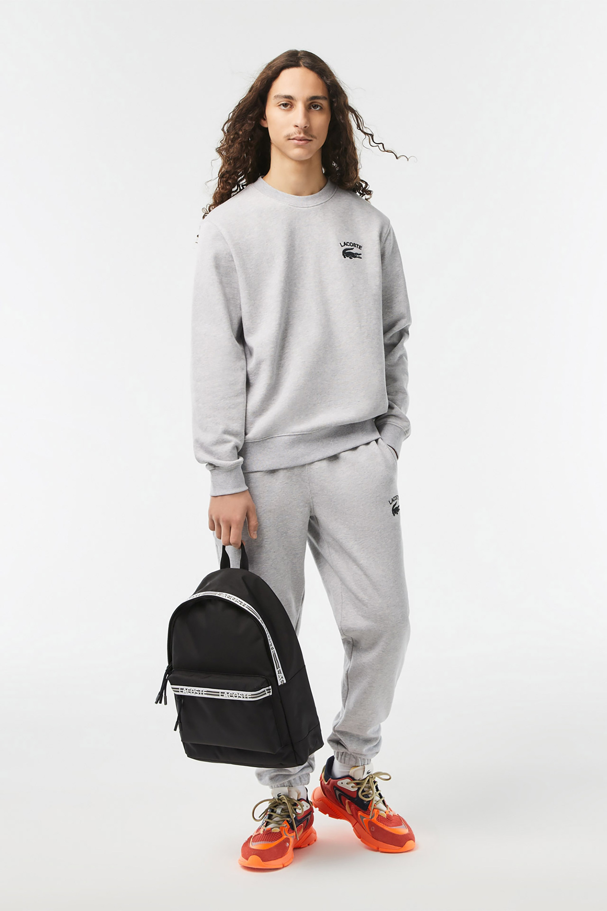 Lacoste ανδρικό backpack με contrast λεπτομέρεια με lettering logo print και εξωτερική θήκη - NH4269NZ Μαύρο φωτογραφία