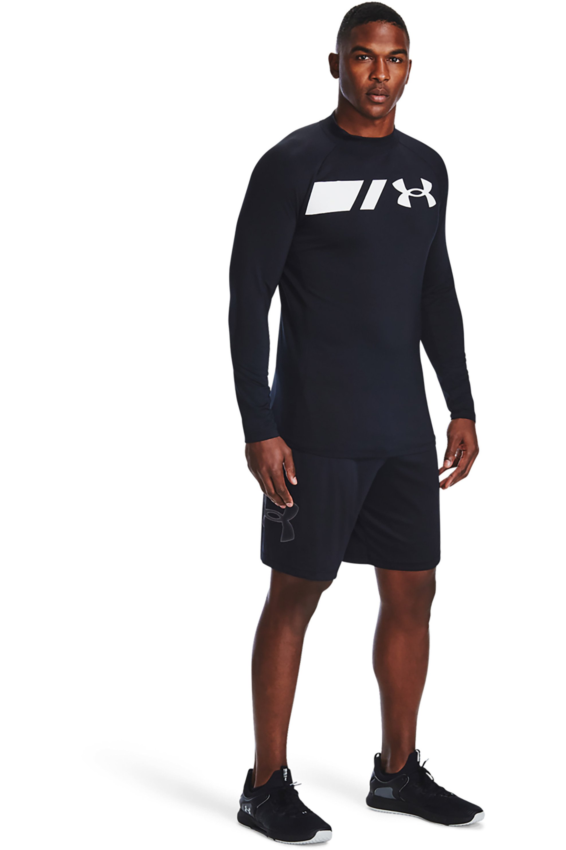 UNDER ARMOUR Under Armour ανδρικό αθλητικό σορτς μονόχρωμο με contrast μονόγραμμα "UA Tech™" - 1306443 Μαύρο