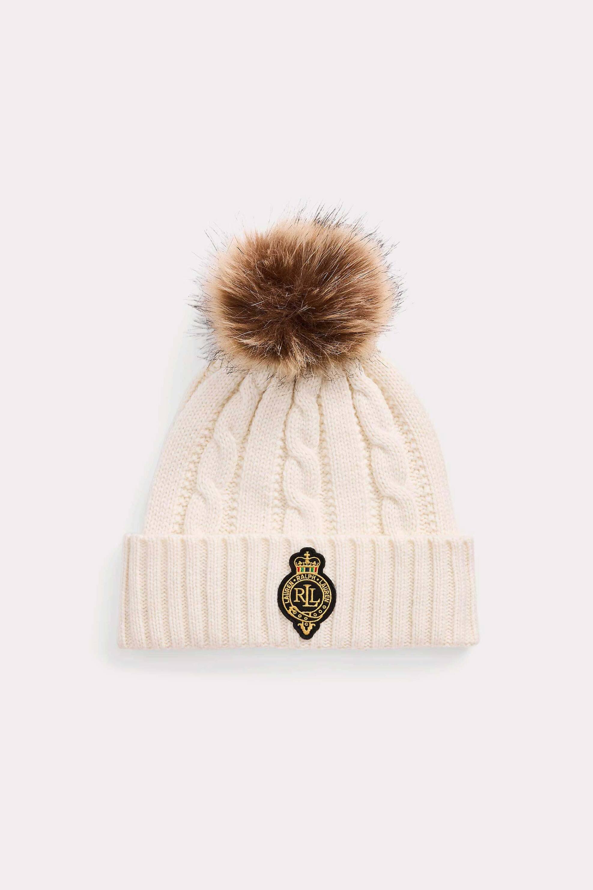 LAUREN RALPH LAUREN Lauren Ralph Lauren γυναικείος πλεκτός σκούφος με pom-pom, logo patch και cable knit pattern - 454960081001 Κρέμ 2025