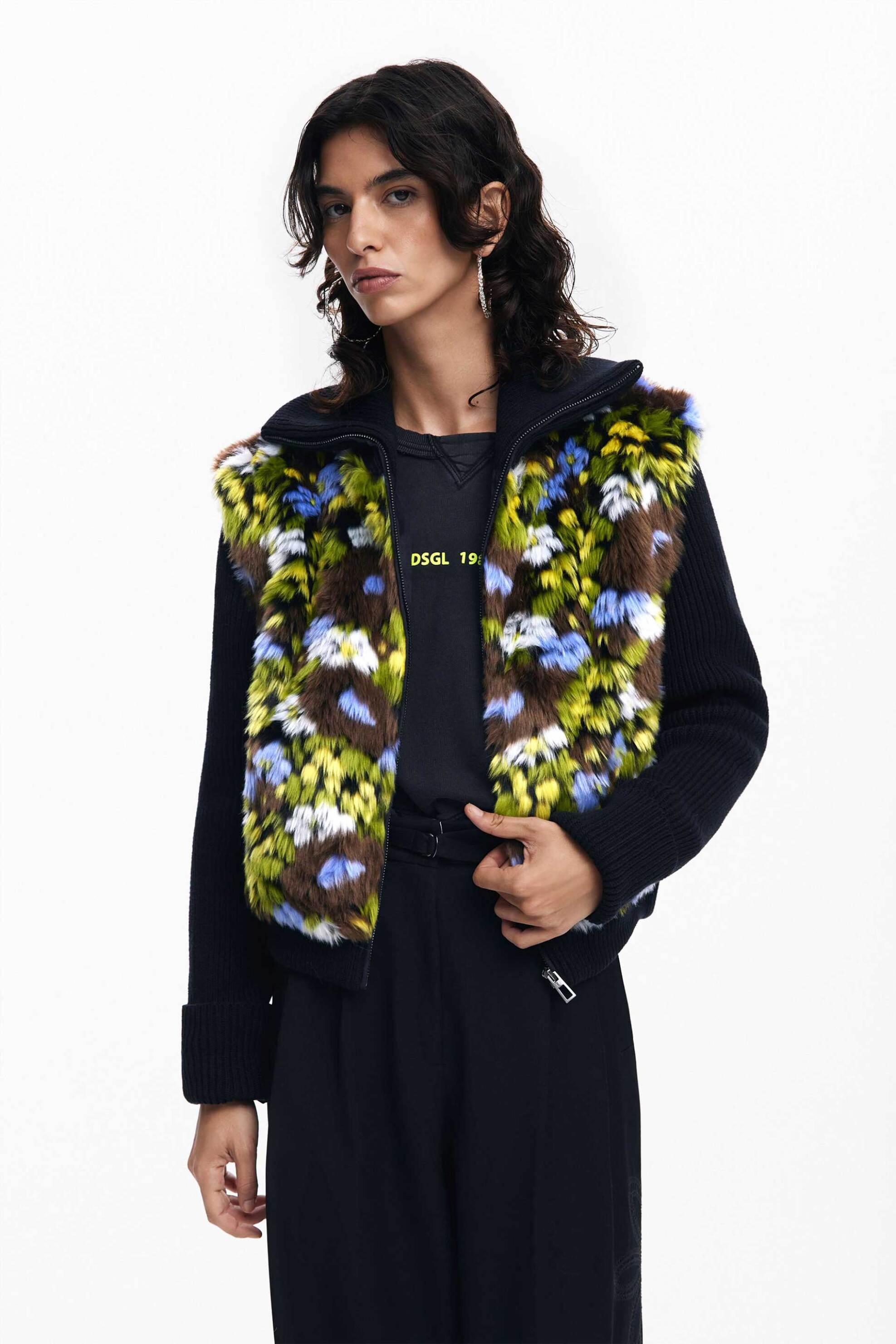 DESIGUAL Desigual γυναικείο jacket από faux γούνα με all-over σχέδιο Regular Fit - 24WWEWBD Μαύρο 2025