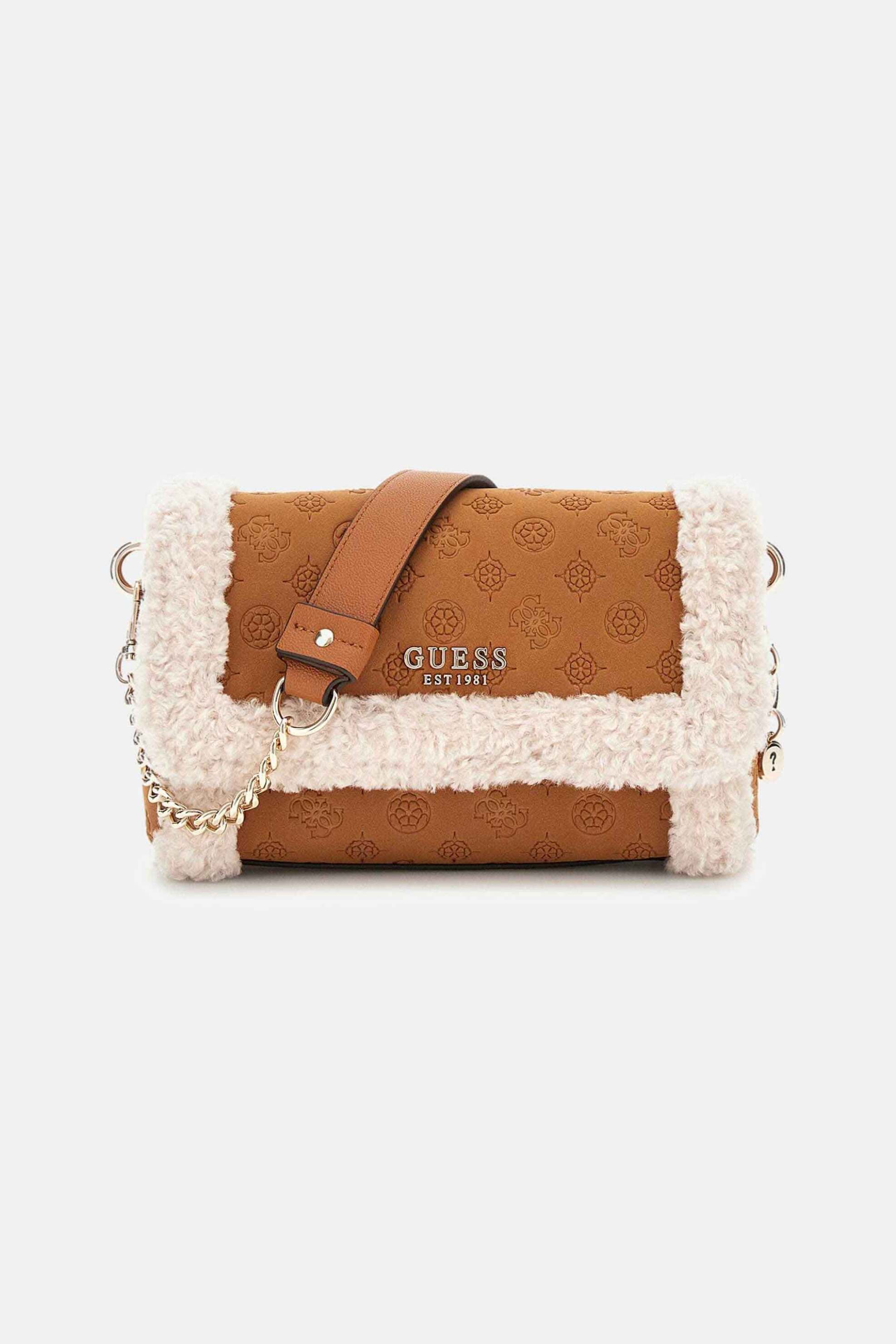 Guess Guess γυναικεία τσάντα crossbody με all-over ανάγλυφο σχέδιο και sherpa λεπτομέρειες 