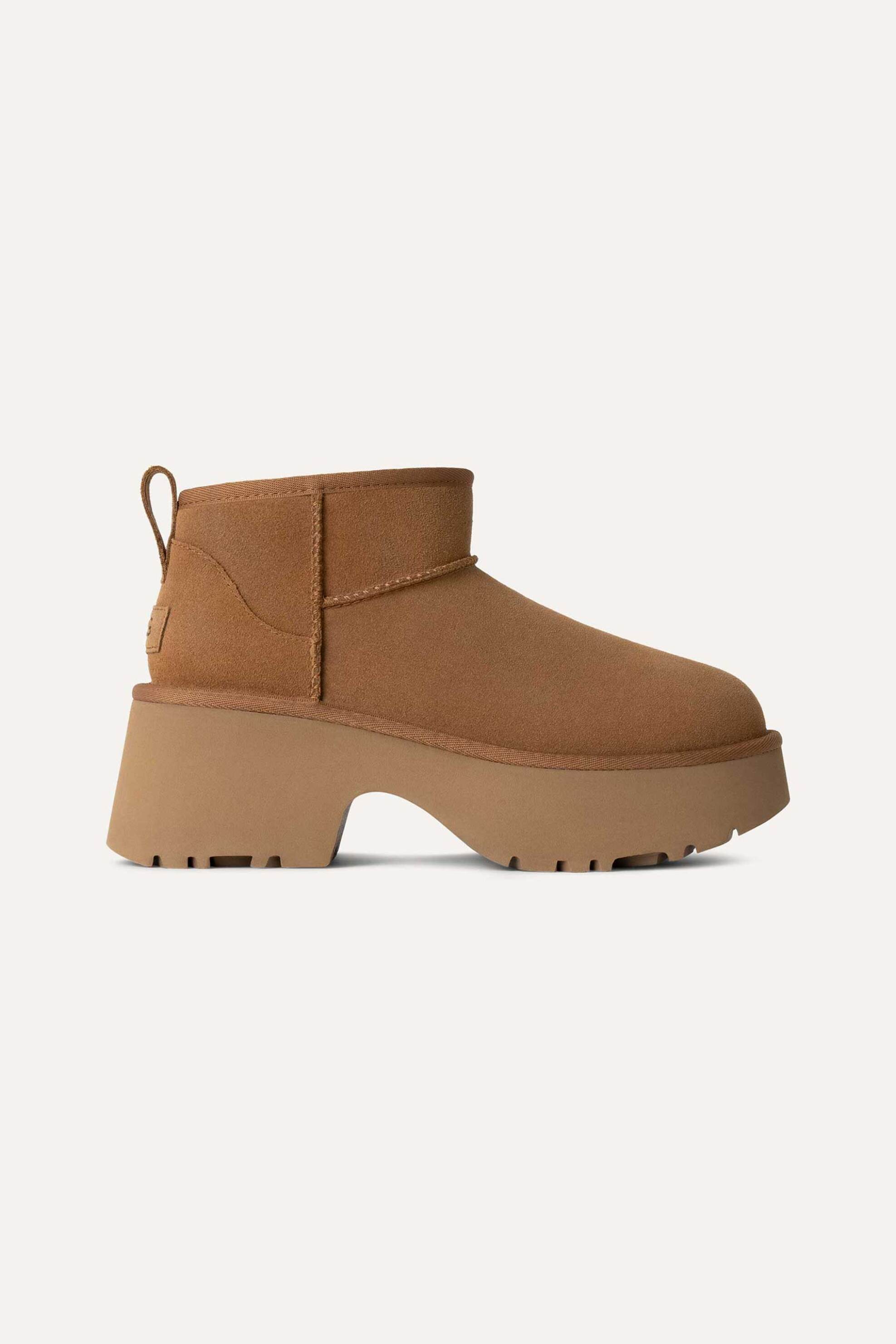  Ugg γυναικεία suede μποτάκια με τακούνι 