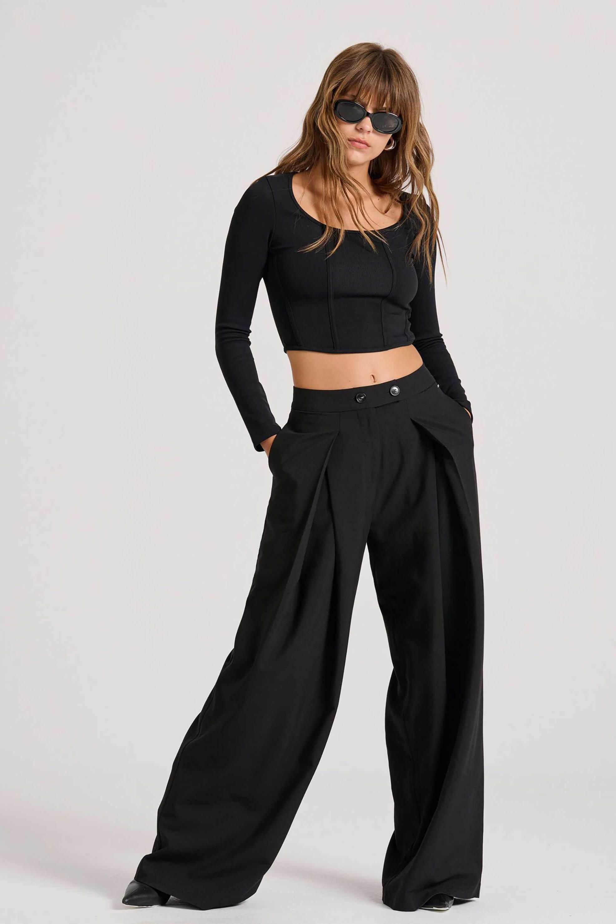  Funky Buddha γυναικείο παντελόνι μονόχρωμο με πιέτα Wide Leg - FBL010-131-02 Μαύρο 2025