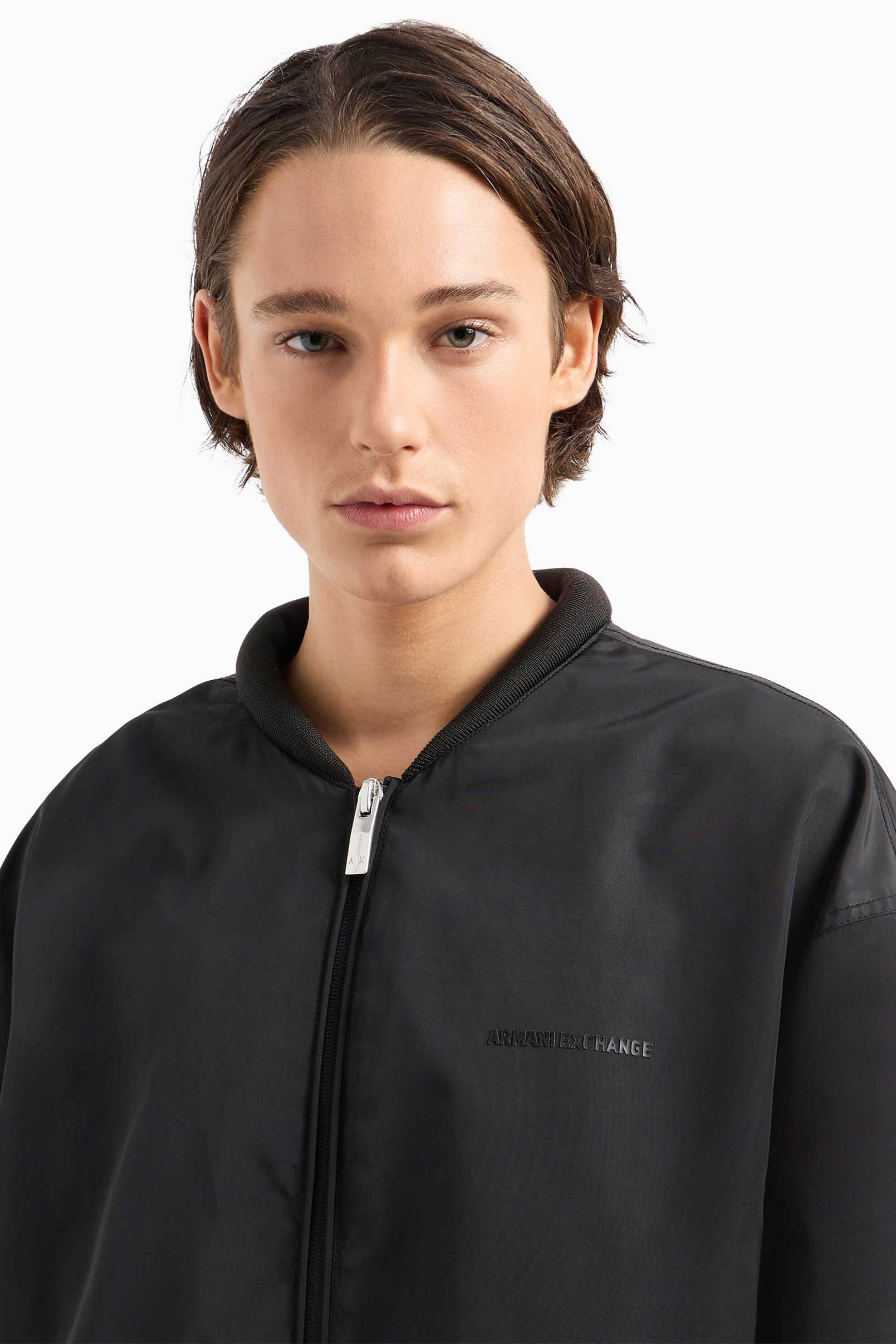 Armani Exchange ανδρικό μπουφάν bomber με λογότυπο στο στήθος - 6DZBL8ZN5KZ Μαύρο φωτογραφία