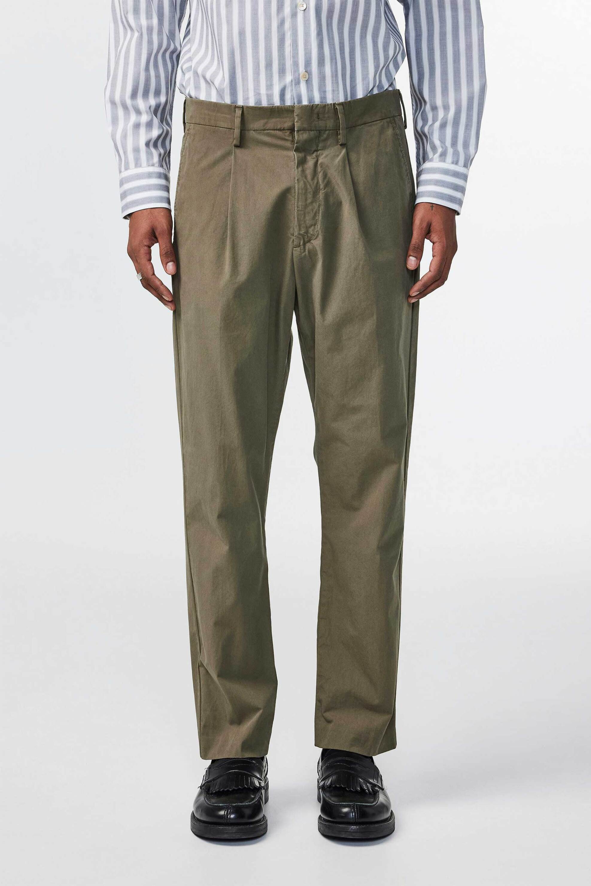 NN.07 ανδρικό chino παντελόνι Regular Tapered Fit "Bill" - 2411080106 Χακί φωτογραφία