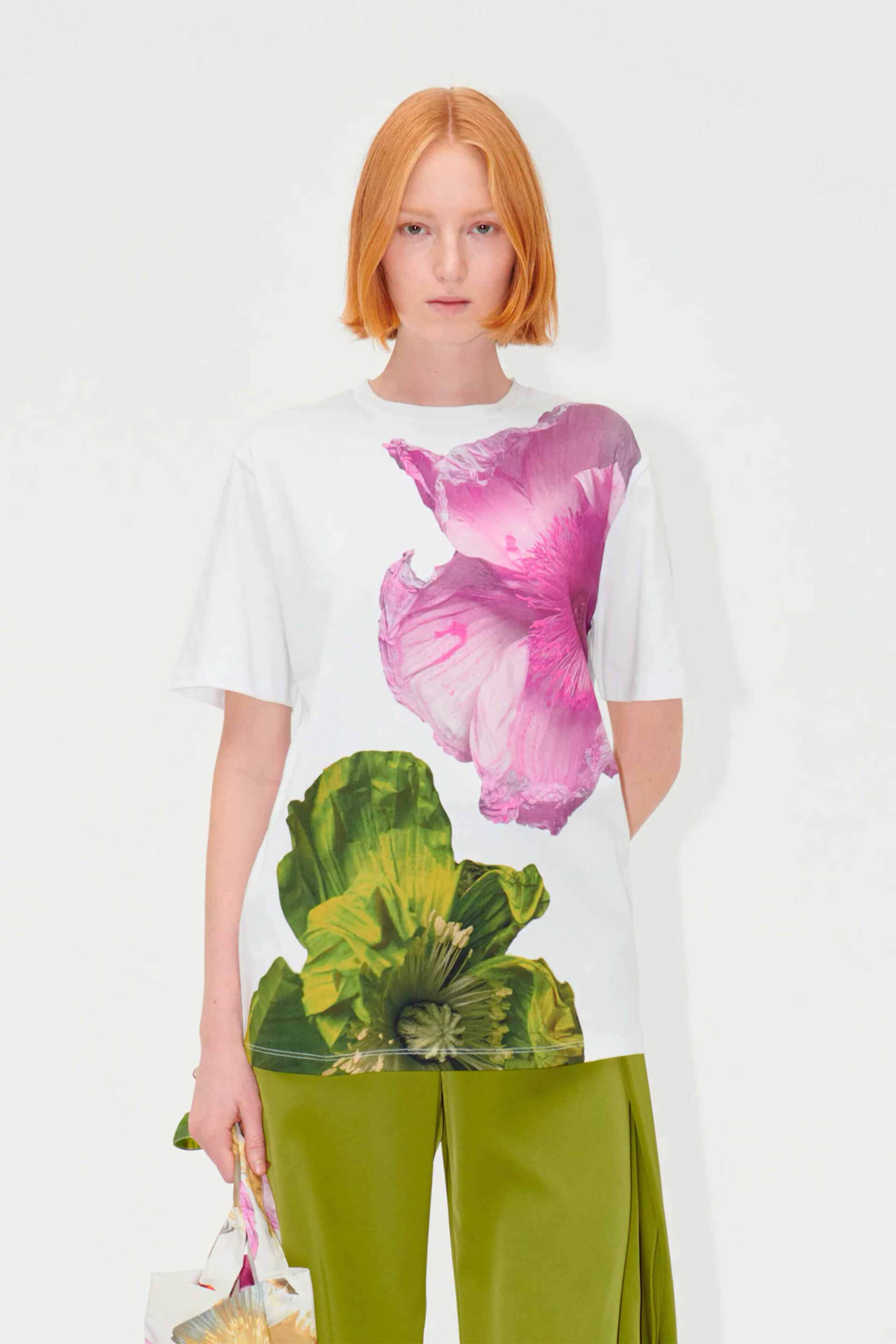  Stine Goya γυναικείο T-shirt με abstract pattern 