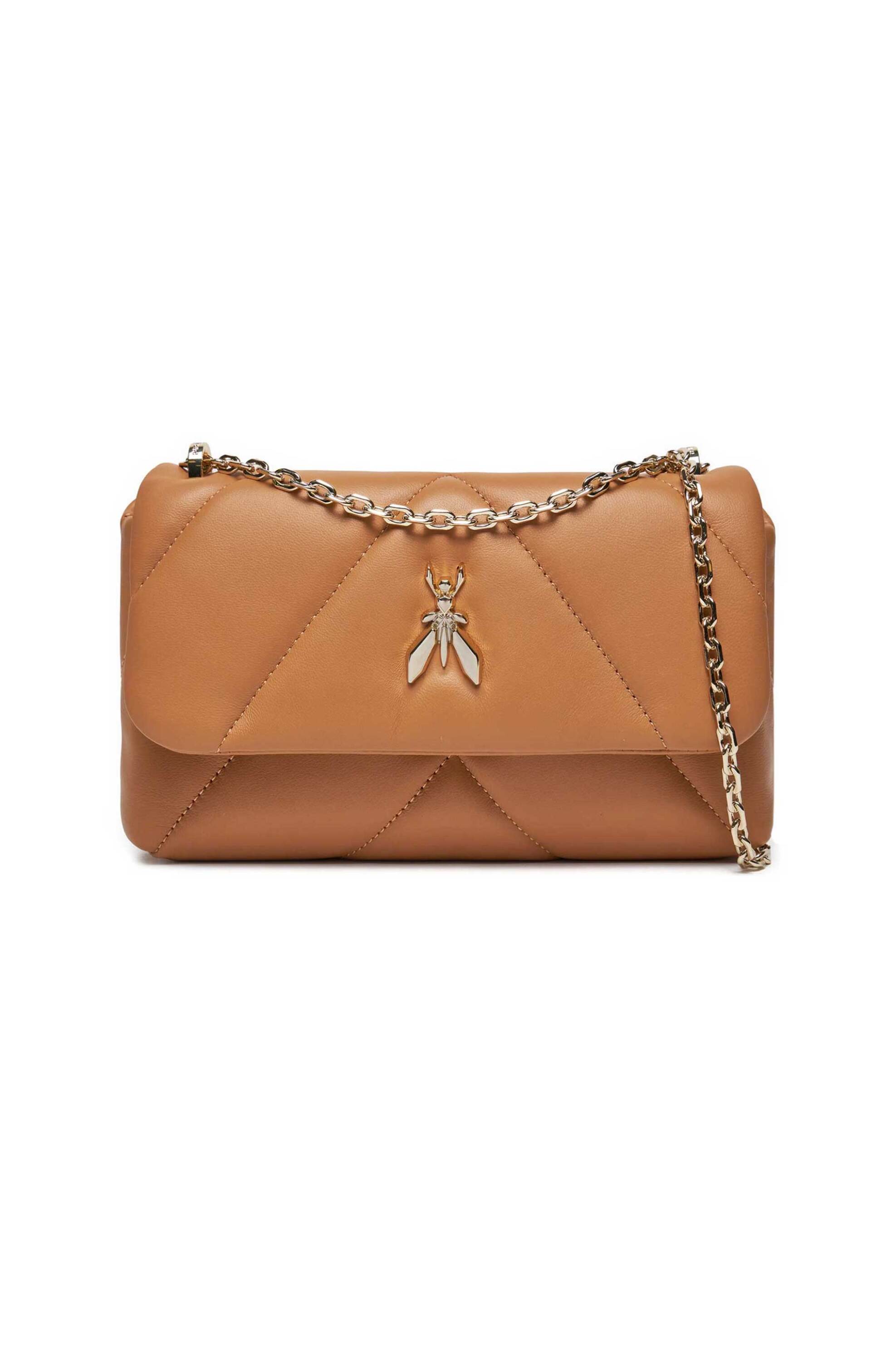  Patrizia Pepe γυναικεία δερμάτινη τσάντα crossbody καπιτονέ με μεταλλικό logo - CB0084L006 Καφέ Ανοιχτό 2025