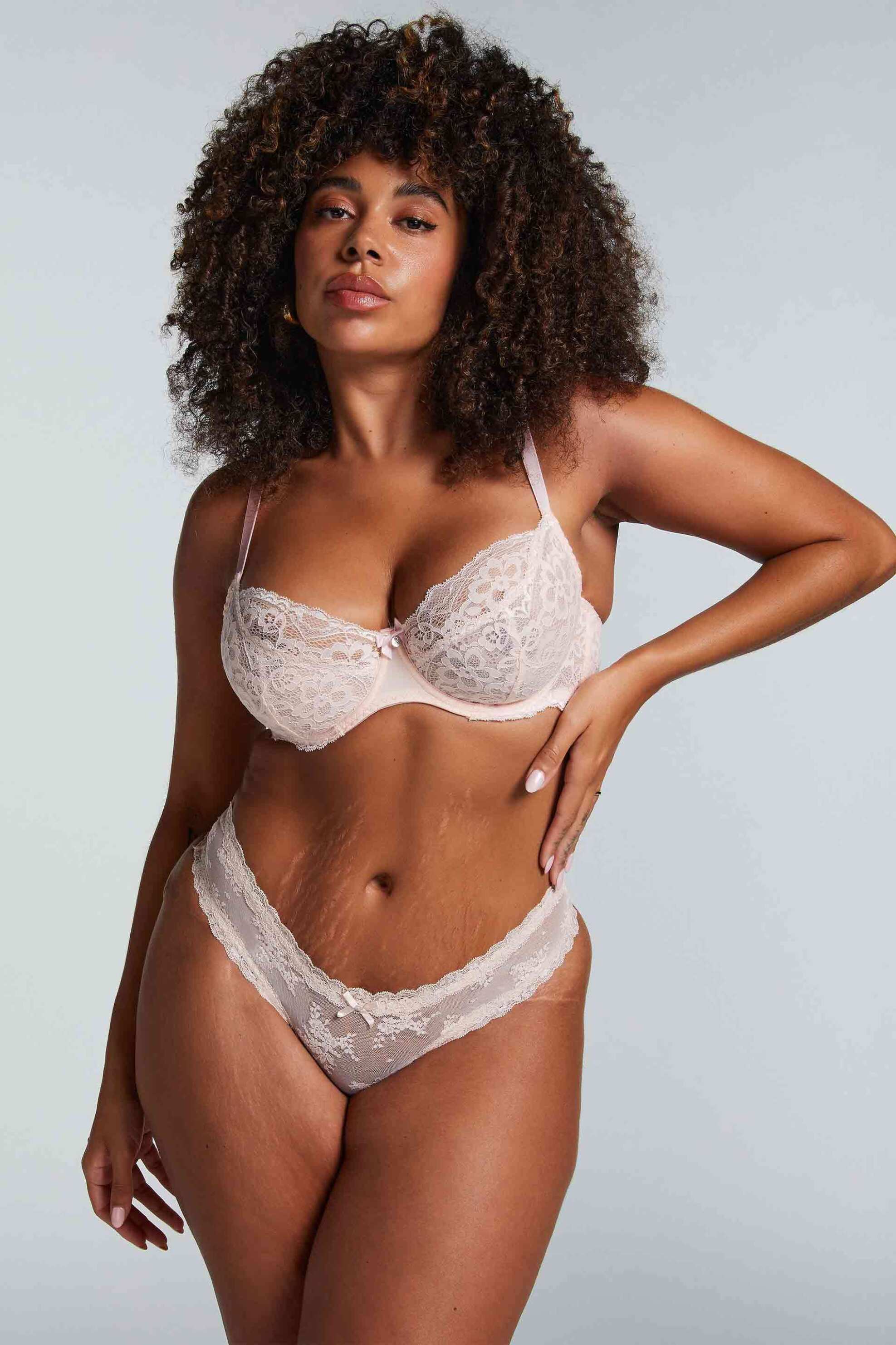  Hunkemöller γυναικείο σλιπ brazilian V-shape 